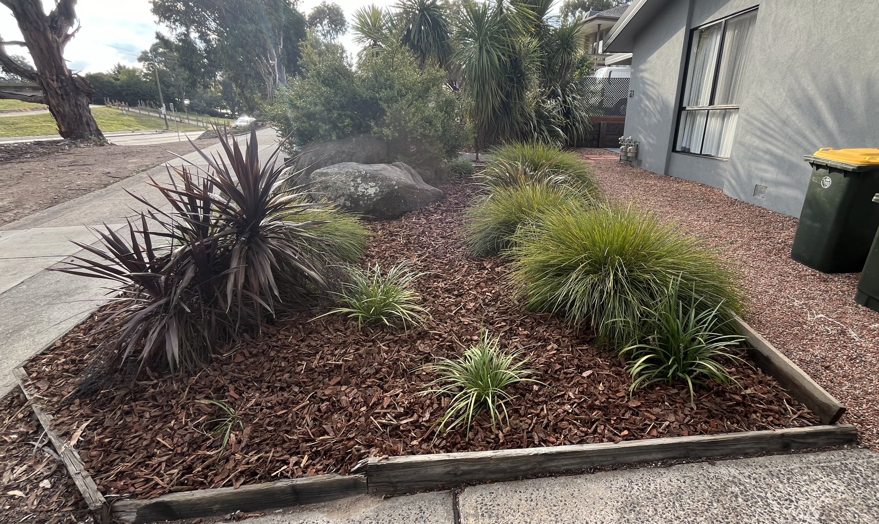 Garden Bed Restoration — Mowtion Gardens, Canberra